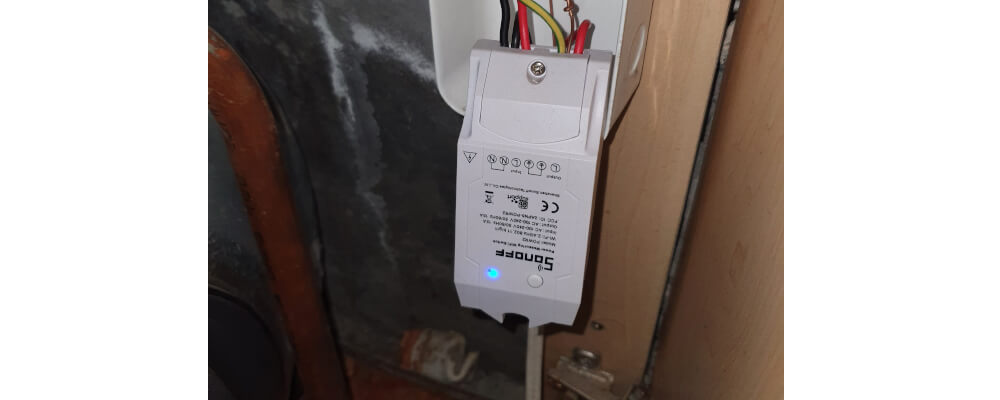 How to control a geyser remotely using a Sonoff POW R2